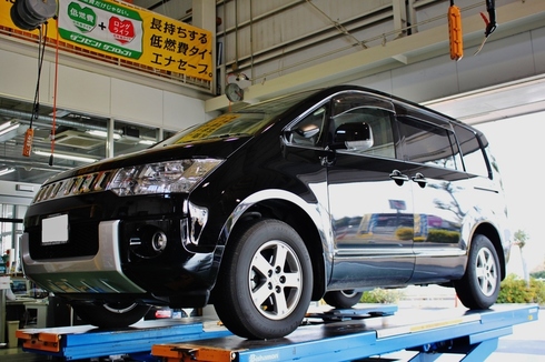 デリカD5×キーラーフォース×BFグッドリッチ225/70R16 | 鈴鹿店 | 店舗
